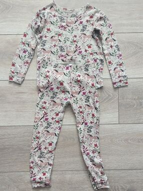 Gap Organic Cotton Long Sleeve Pajama Set - Cream with Pink & Green